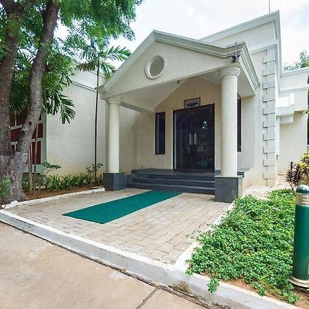 Hotel Riverside Resort And Spa Kumbakonam Εξωτερικό φωτογραφία