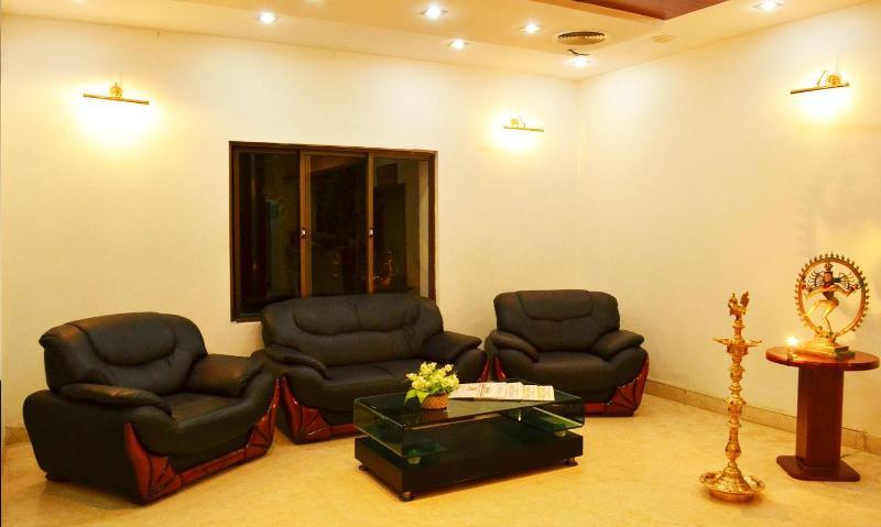 Hotel Riverside Resort And Spa Kumbakonam Εξωτερικό φωτογραφία
